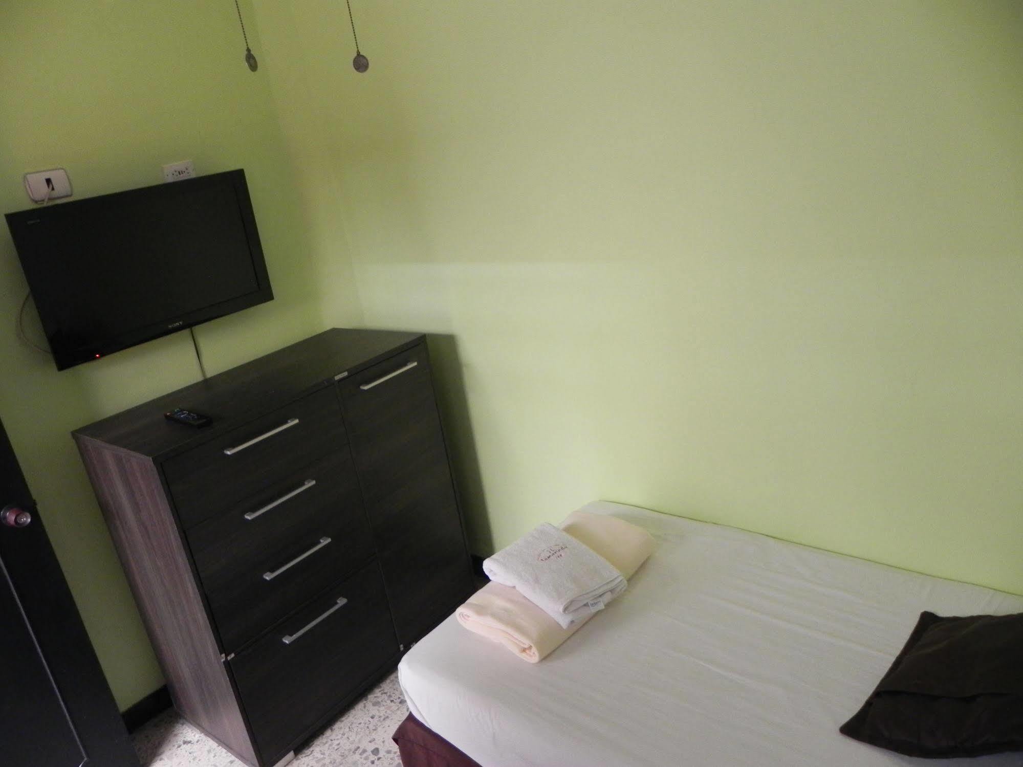 Hostal Tamarindo Inn Medellin Luaran gambar